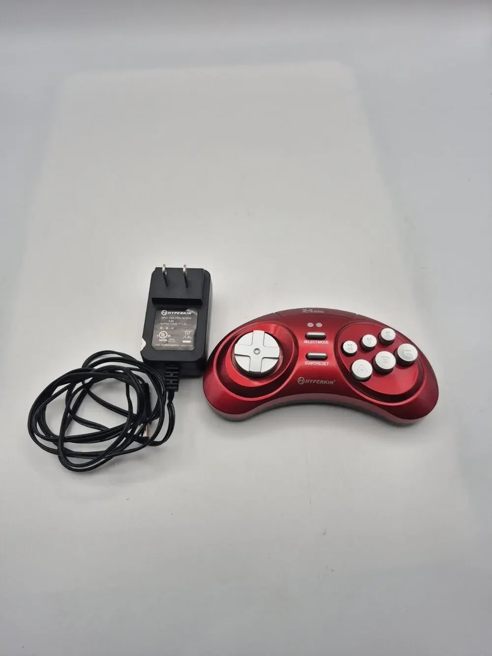 Hyperkin Retron 3 Wireless Red Controller 2.4 GHz and Power Supply Untested